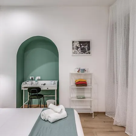 Caravita 4* Neapel